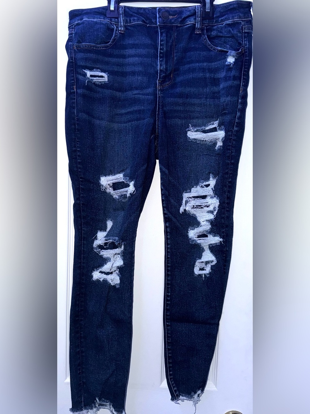 American Eagle Outfitters Distressed Dark Blue Skinny Jeans